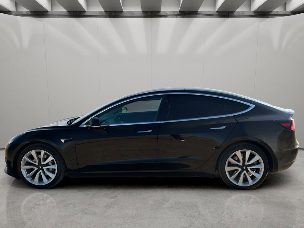 Used 2018 Tesla Model 3 Long Range image 2