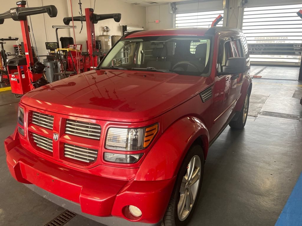 Used 2011 Dodge Nitro Heat w/ Popular Equipment Group AWD/4WD image 2