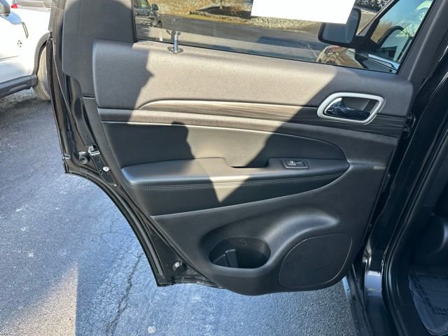 Used 2021 Jeep Grand Cherokee Laredo X image 20