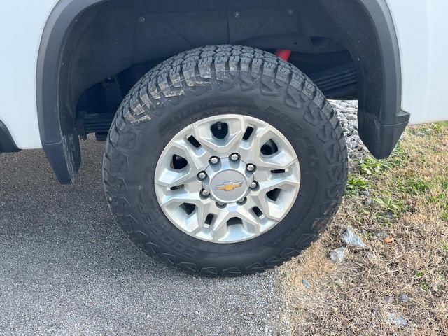 Used 2022 Chevrolet Silverado 2500 LT w/ Convenience Package image 14