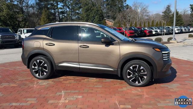 Used 2025 Nissan Kicks SR w/ Interior Electronics Package image 4