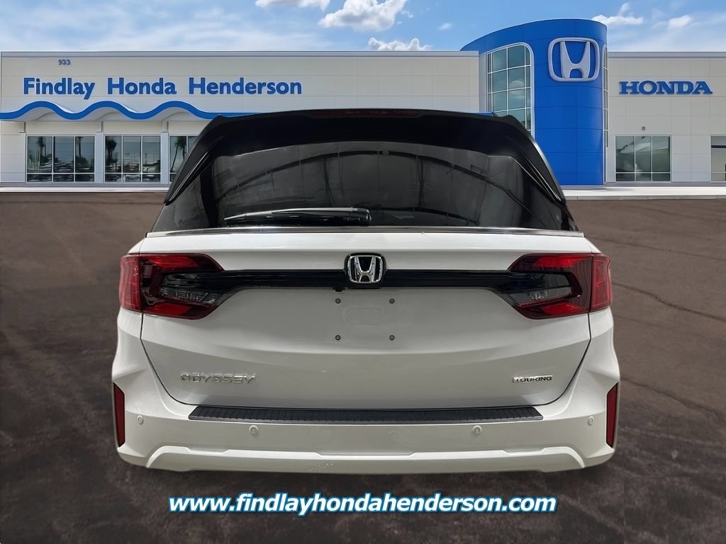 New 2026 Honda Odyssey Touring image 4