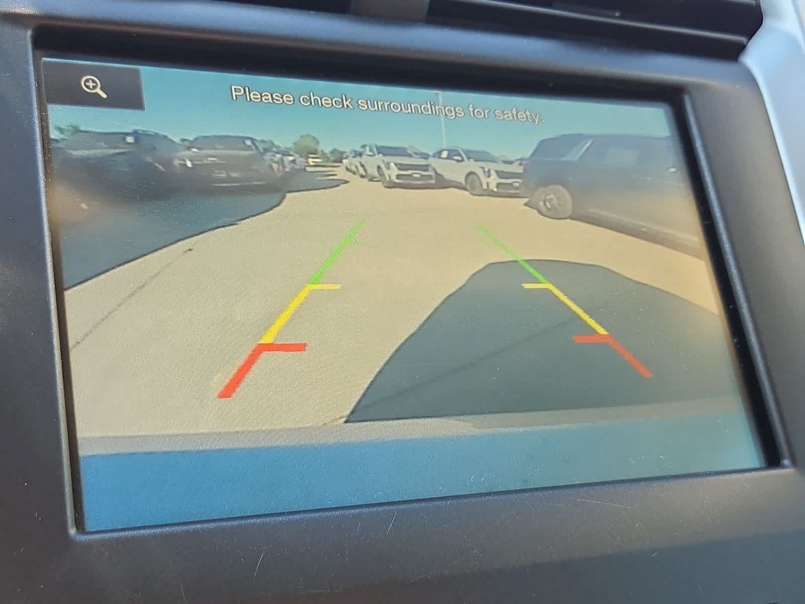 Used 2016 Ford Fusion SE FWD image 27