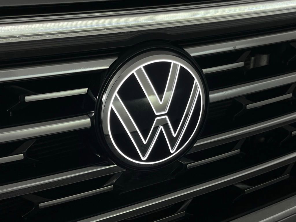 Used 2025 Volkswagen Atlas SEL image 15