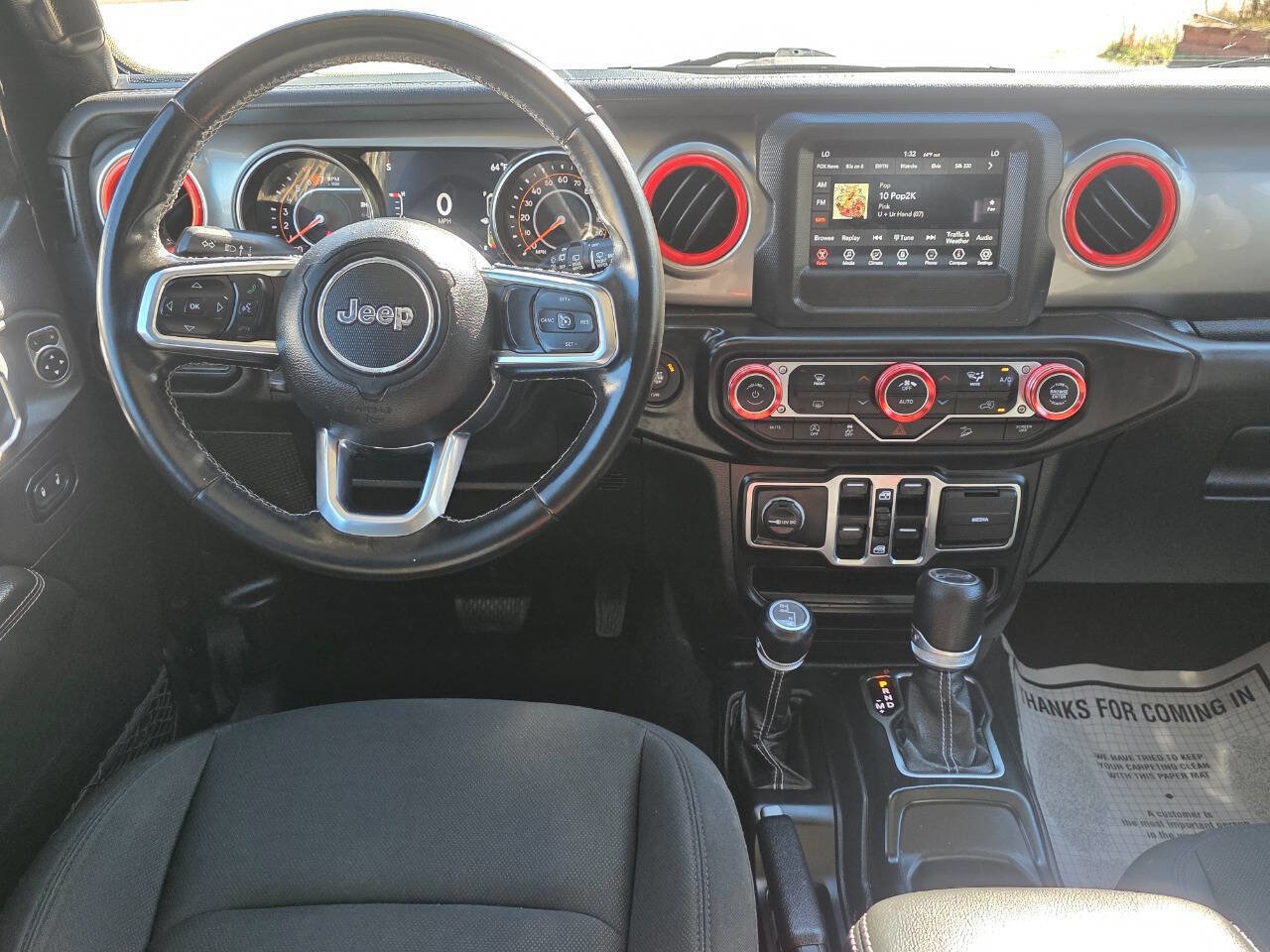 Used 2020 Jeep Wrangler Unlimited Sahara image 12