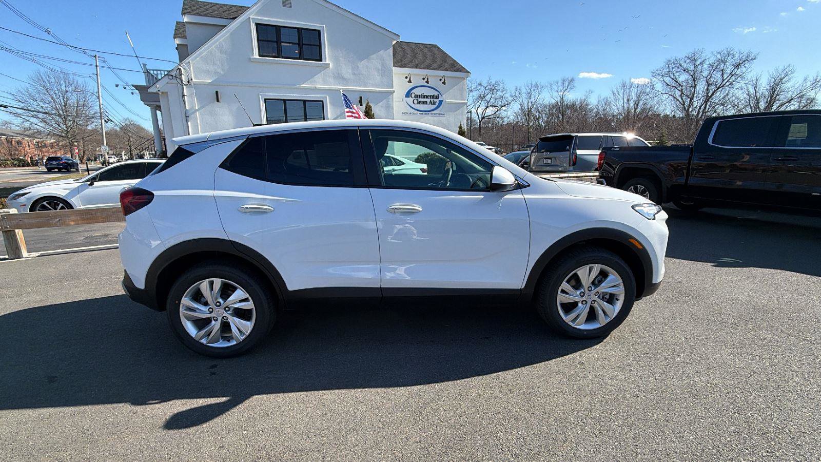New 2026 Buick Encore GX Preferred w/ Comfort Package AWD/4WD image 8