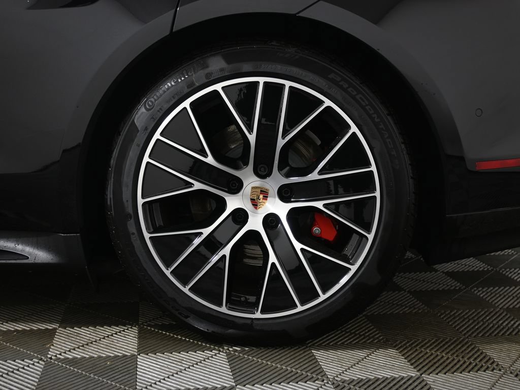 Used 2026 Porsche Taycan 4S AWD/4WD image 12