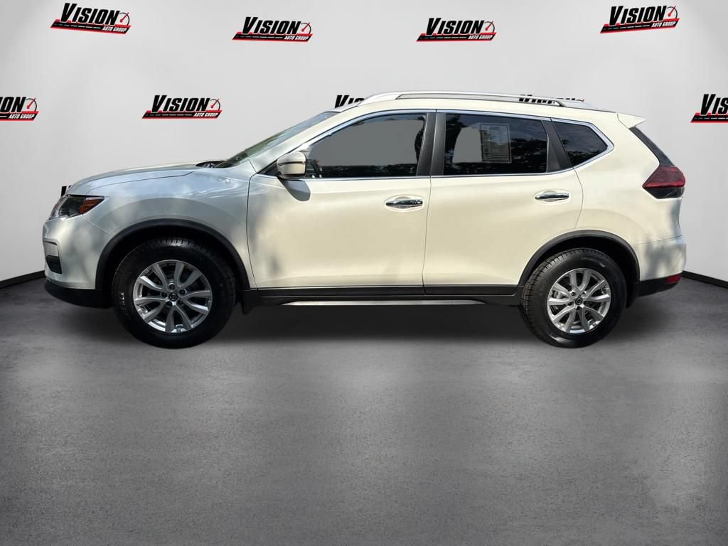 Used 2020 Nissan Rogue SV AWD/4WD image 2