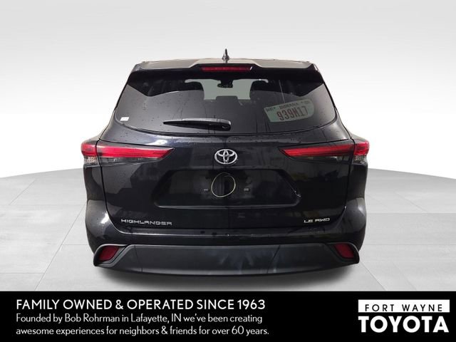 Used 2023 Toyota Highlander LE image 8