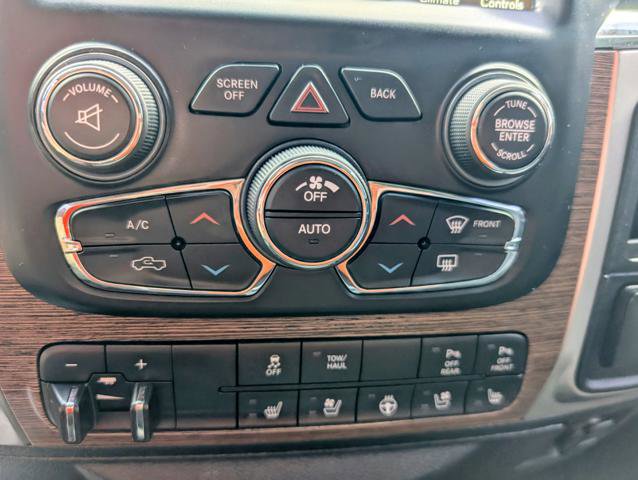 Used 2018 RAM 1500 Laramie w/ Convenience Group AWD/4WD image 12