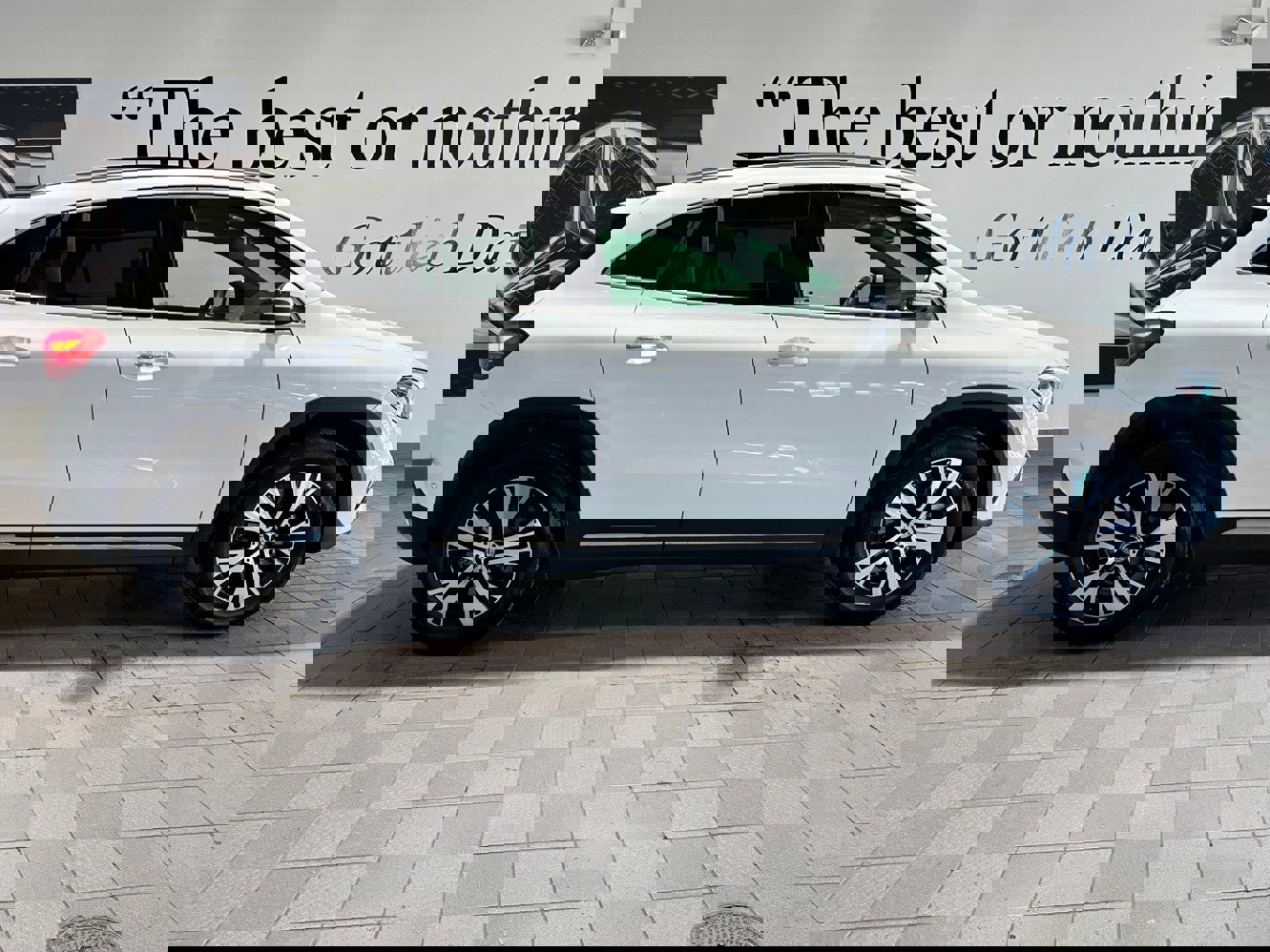 Used 2026 Mercedes-Benz GLA 250 4MATIC image 3