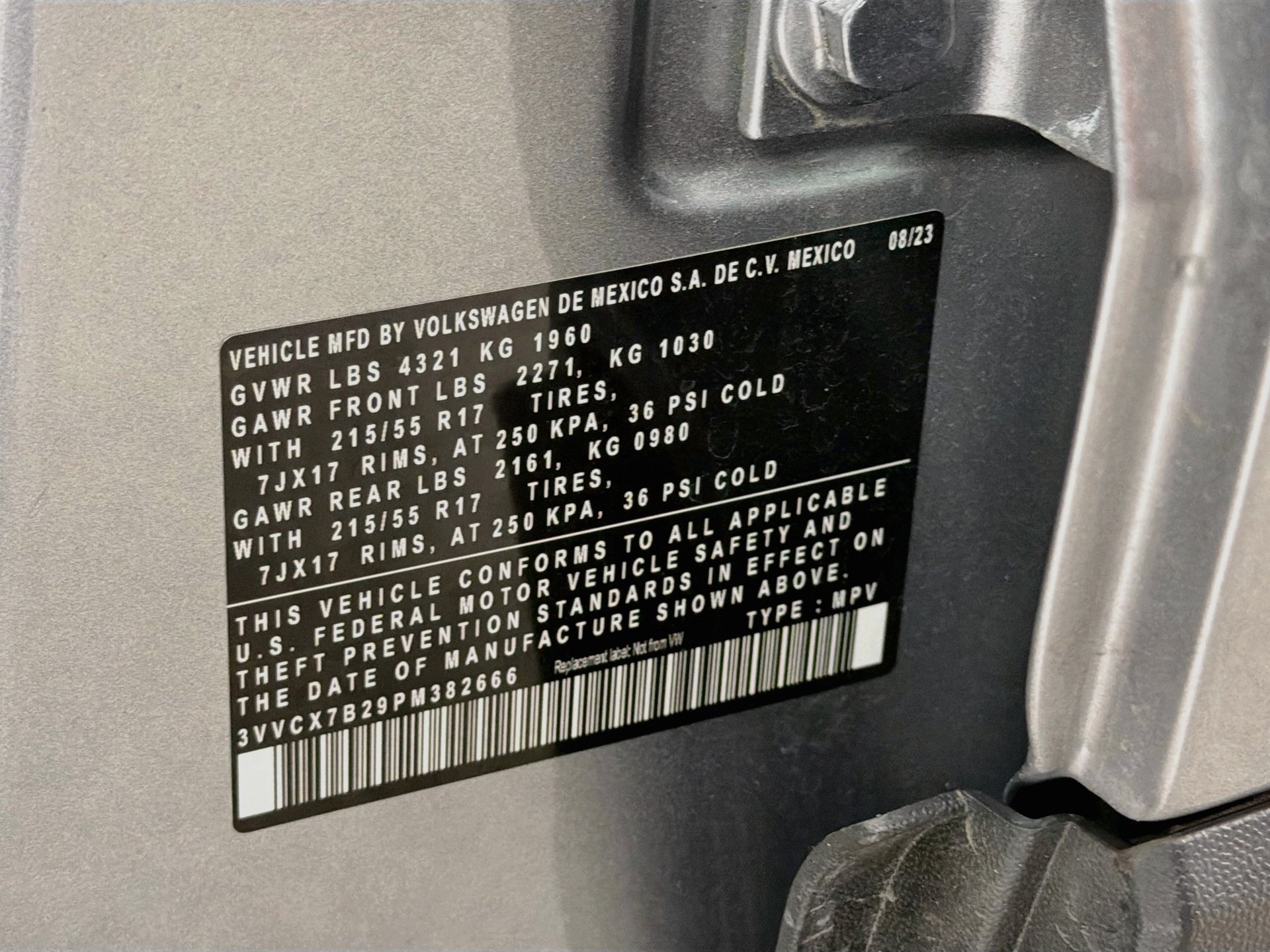 Certified 2023 Volkswagen Taos S FWD image 29