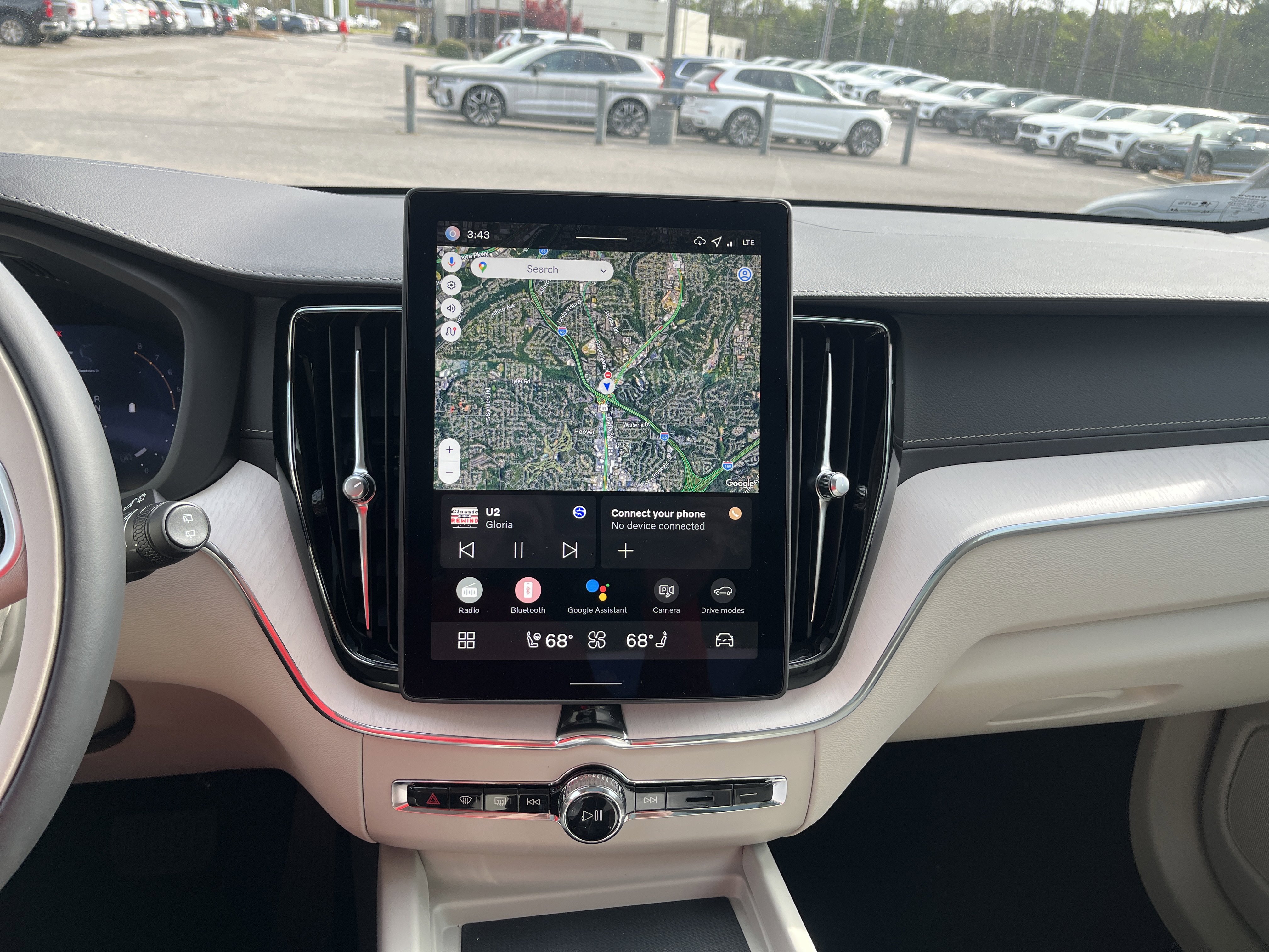 New 2026 Volvo XC60 B5 Ultra w/ Protection Package Premier image 16