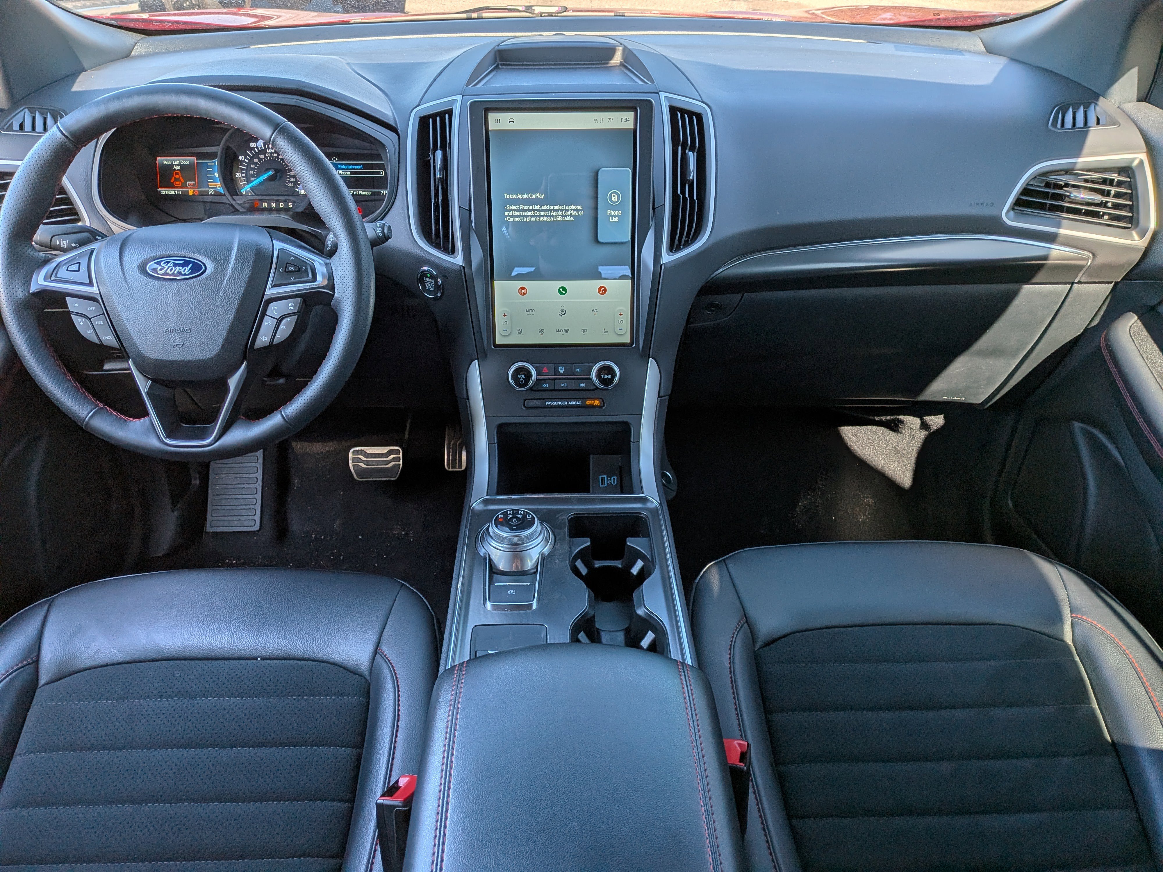 Certified 2024 Ford Edge ST-Line AWD/4WD image 18