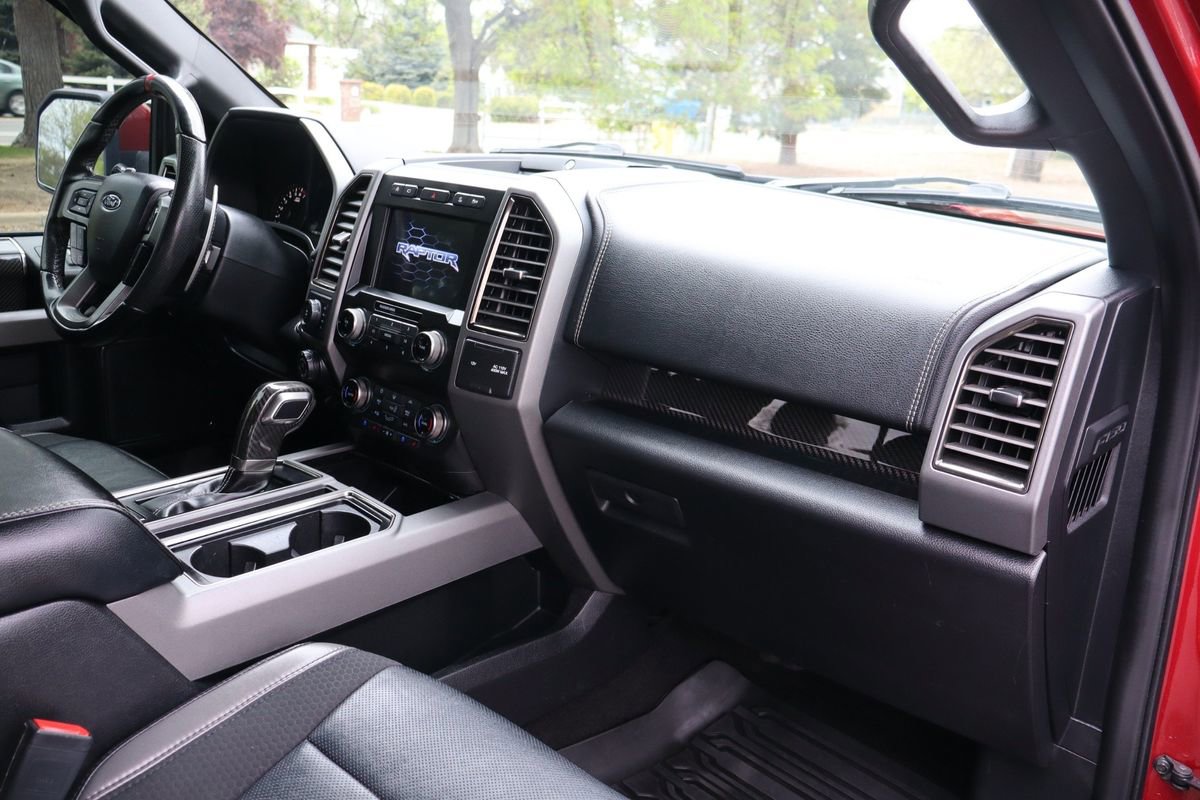 Used 2020 Ford F150 Raptor w/ Equipment Group 802A Luxury AWD/4WD image 18