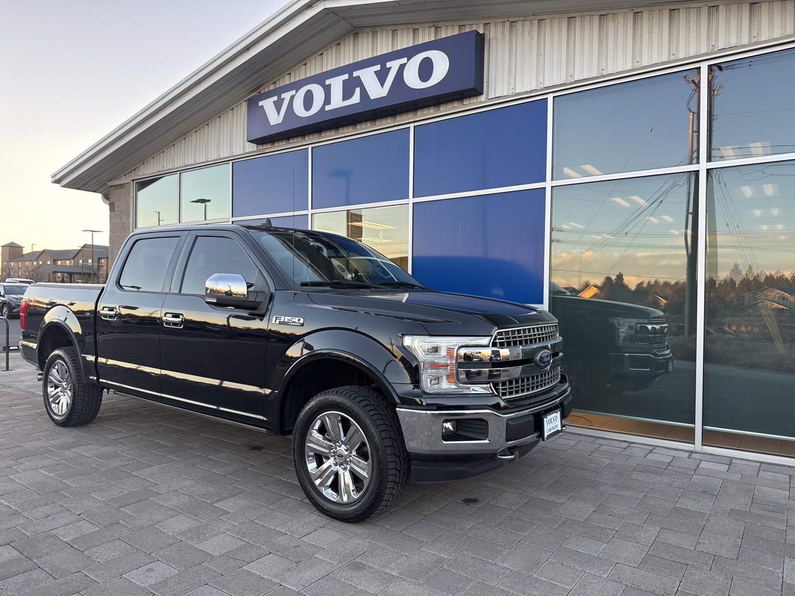 Used 2020 Ford F150 Lariat w/ Equipment Group 502A Luxury