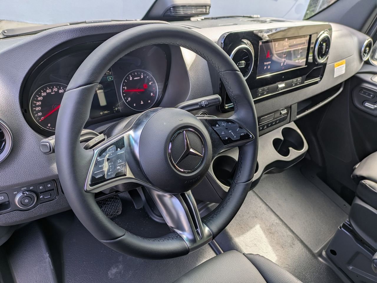 New 2025 Mercedes-Benz Sprinter 2500 image 5