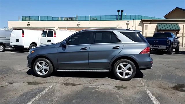 Used 2011 Hyundai Tucson Limited w/ Premium Pkg 3 image 5