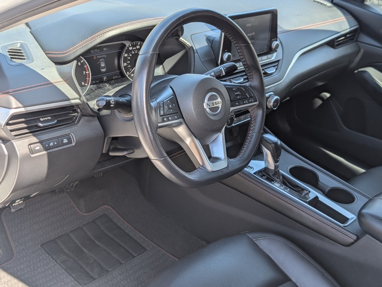 Used 2022 Nissan Altima 2.5 SR FWD image 14