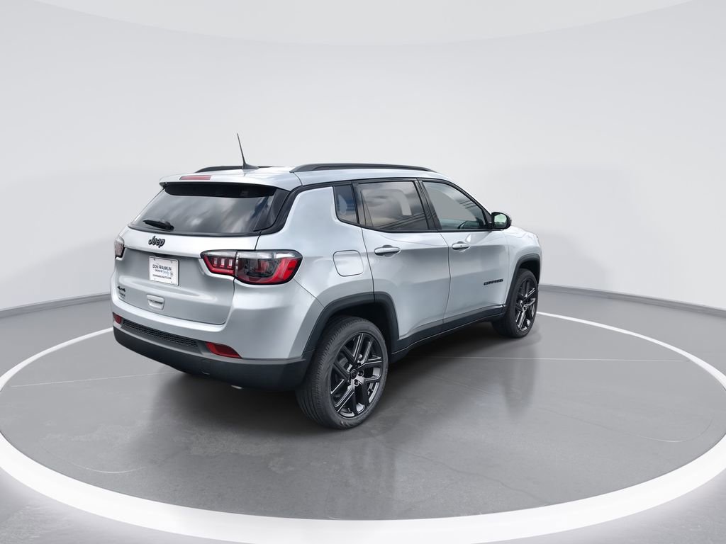 New 2026 Jeep Compass Latitude AWD/4WD image 8