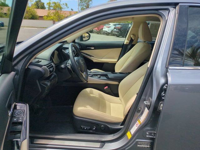 Used 2015 Lexus IS 350 w/ Navigation System Package RWD image 11