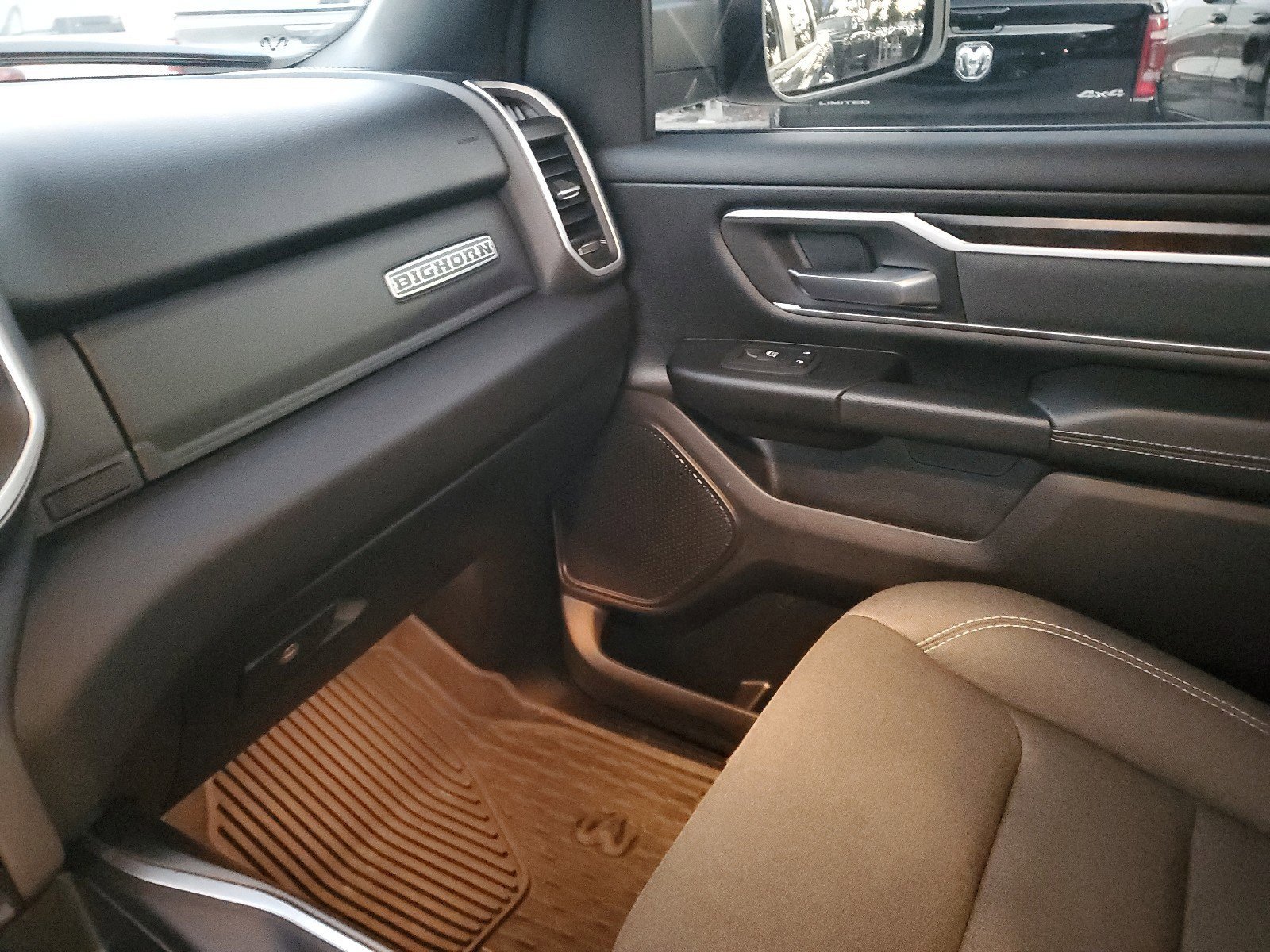 Certified 2022 RAM 1500 Big Horn image 27