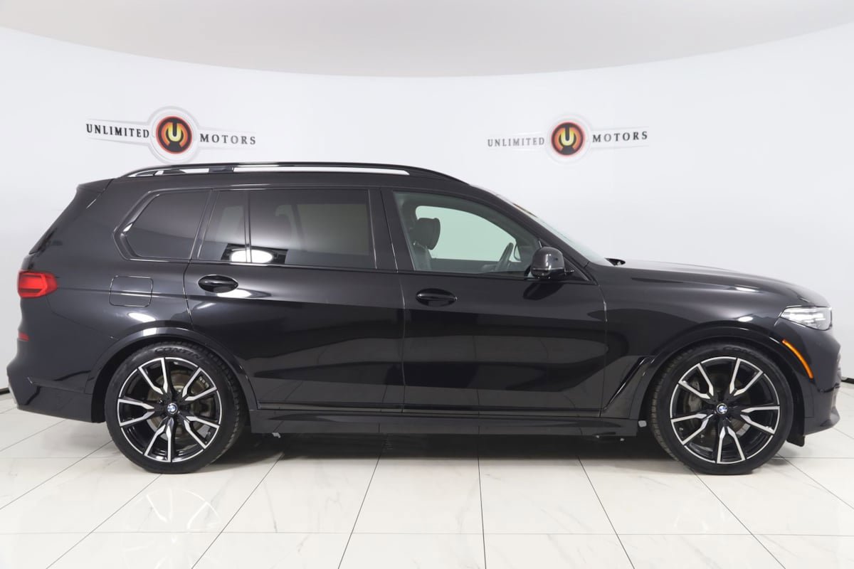 Used 2019 BMW X7 xDrive50i w/ M Sport Package AWD/4WD image 2