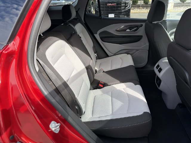 Used 2023 GMC Terrain SLE w/ Driver Convenience Package FWD image 25