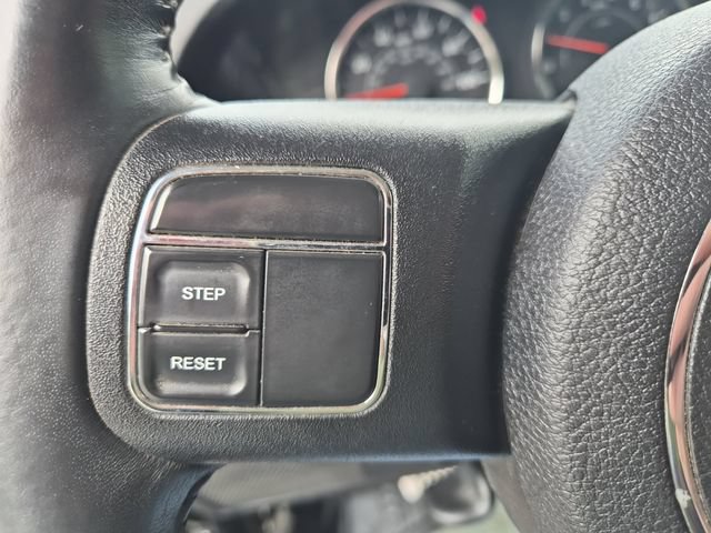 Used 2016 Jeep Wrangler Unlimited Sahara w/ Trailer Tow Group AWD/4WD image 18