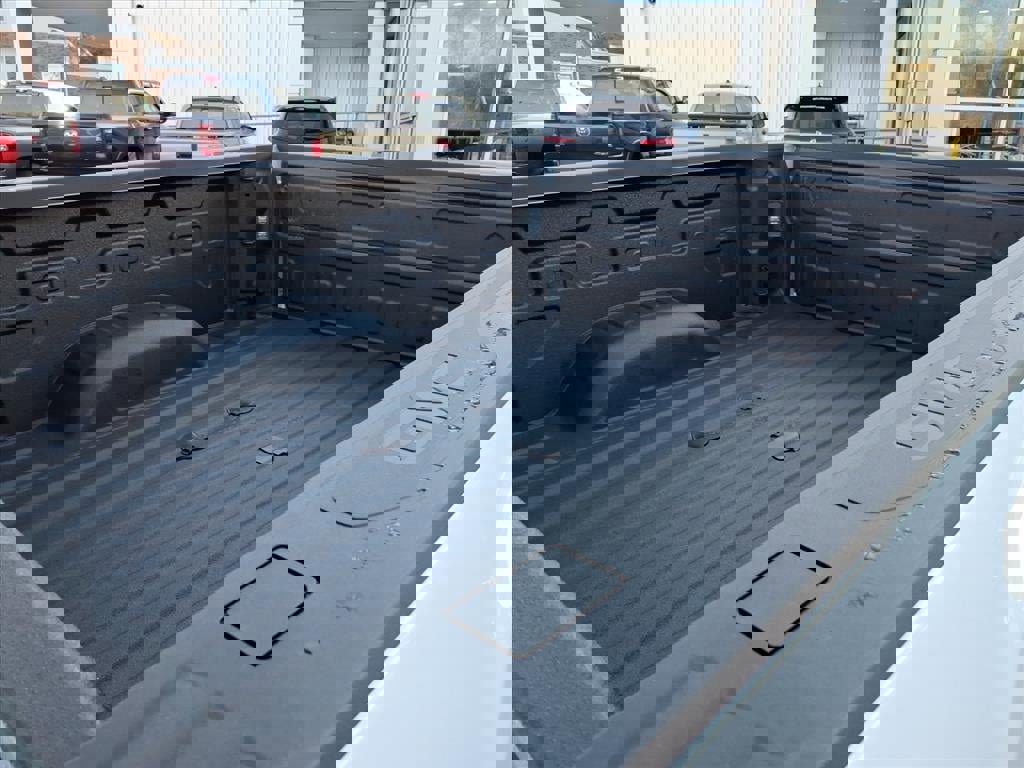 New 2026 GMC Sierra 2500 SLT w/ SLT Premium Package image 14