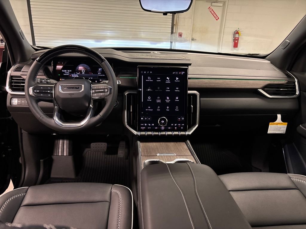 New 2026 GMC Acadia Denali w/ Super Cruise Package image 28