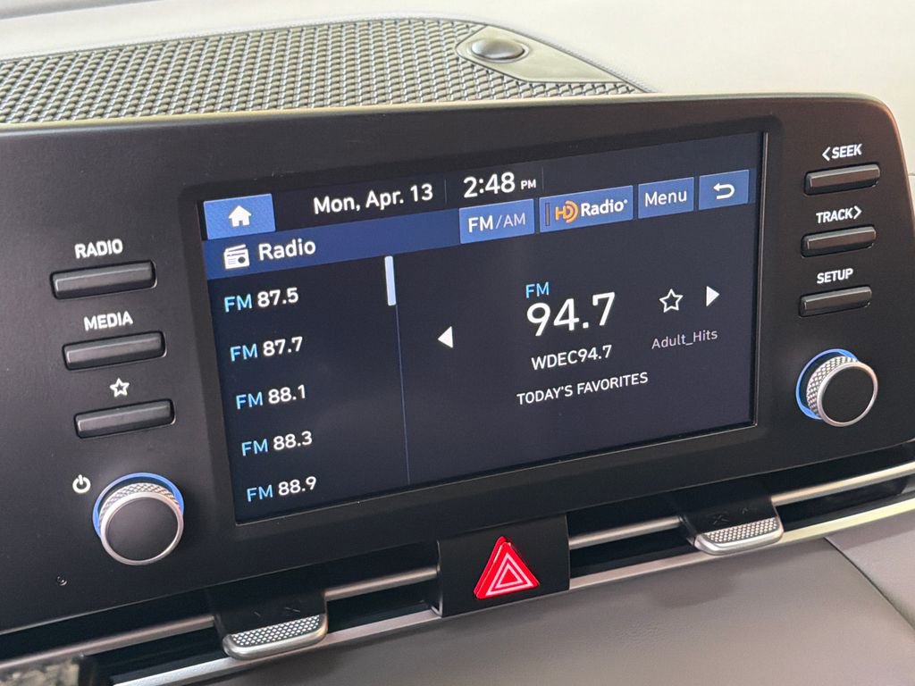 Used 2025 Hyundai Elantra Sport FWD image 7