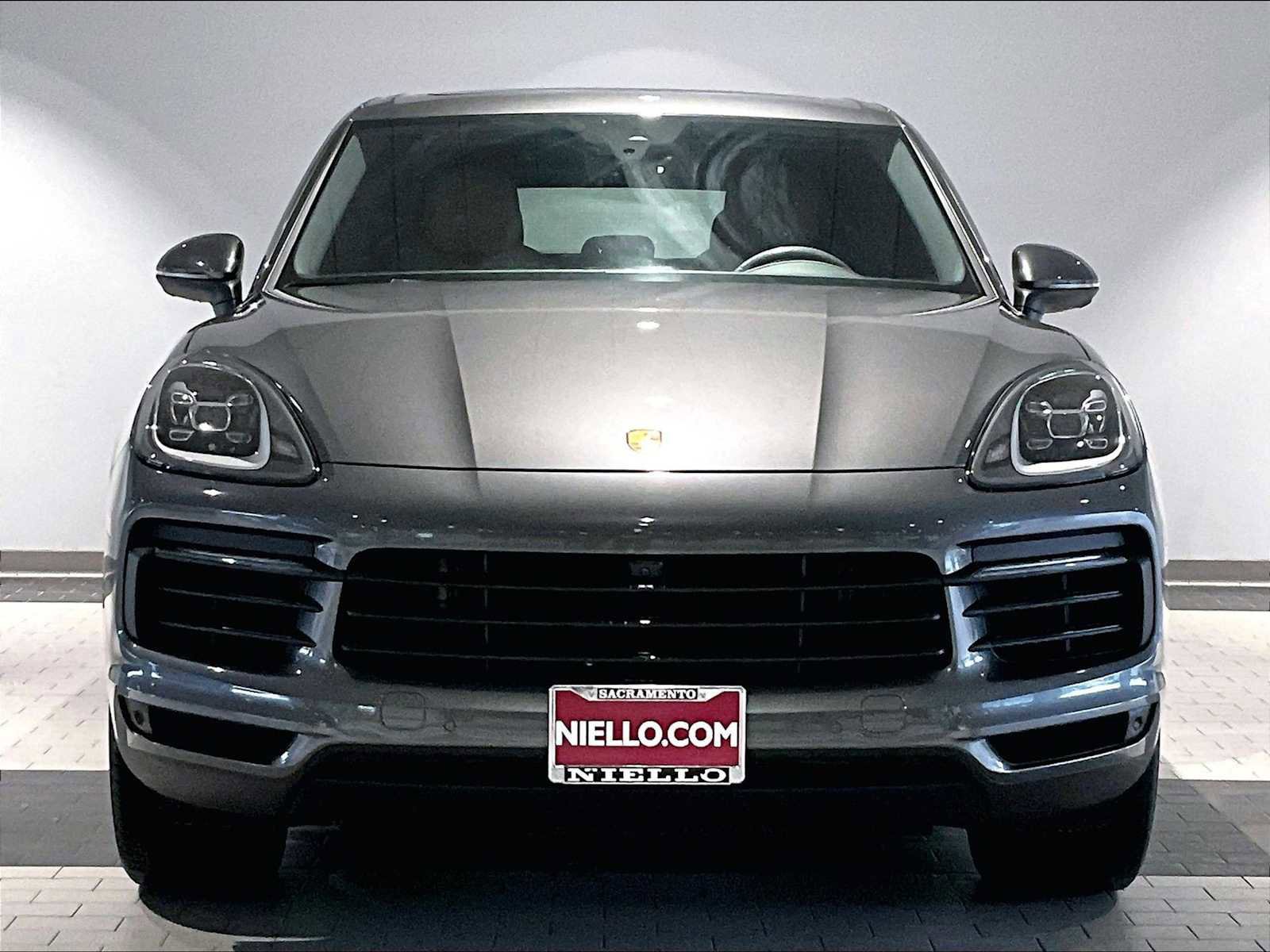 Used 2023 Porsche Cayenne image 13