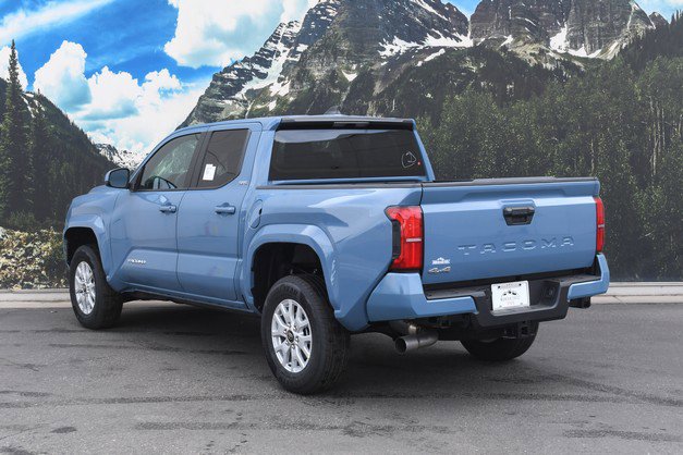 New 2026 Toyota Tacoma SR5 image 3