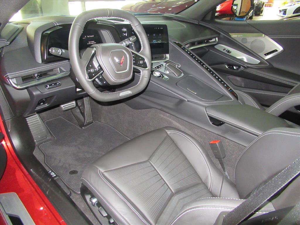 Used 2025 Chevrolet Corvette Z06 image 12