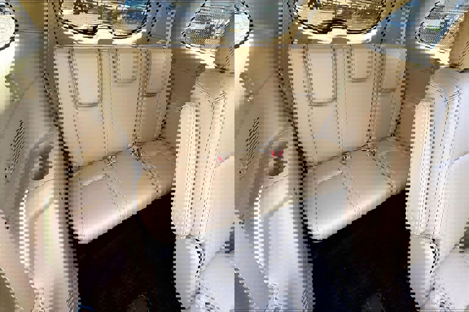 Used 2017 Toyota Highlander Limited Platinum FWD image 20