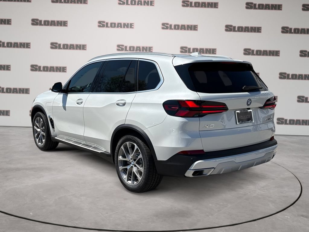 New 2026 BMW X5 xDrive50e AWD/4WD image 3