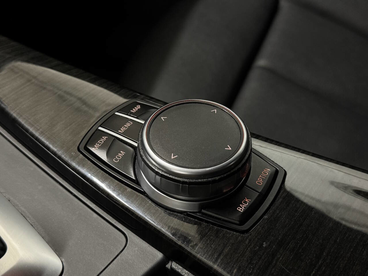 Used 2017 BMW 330i Sedan image 29