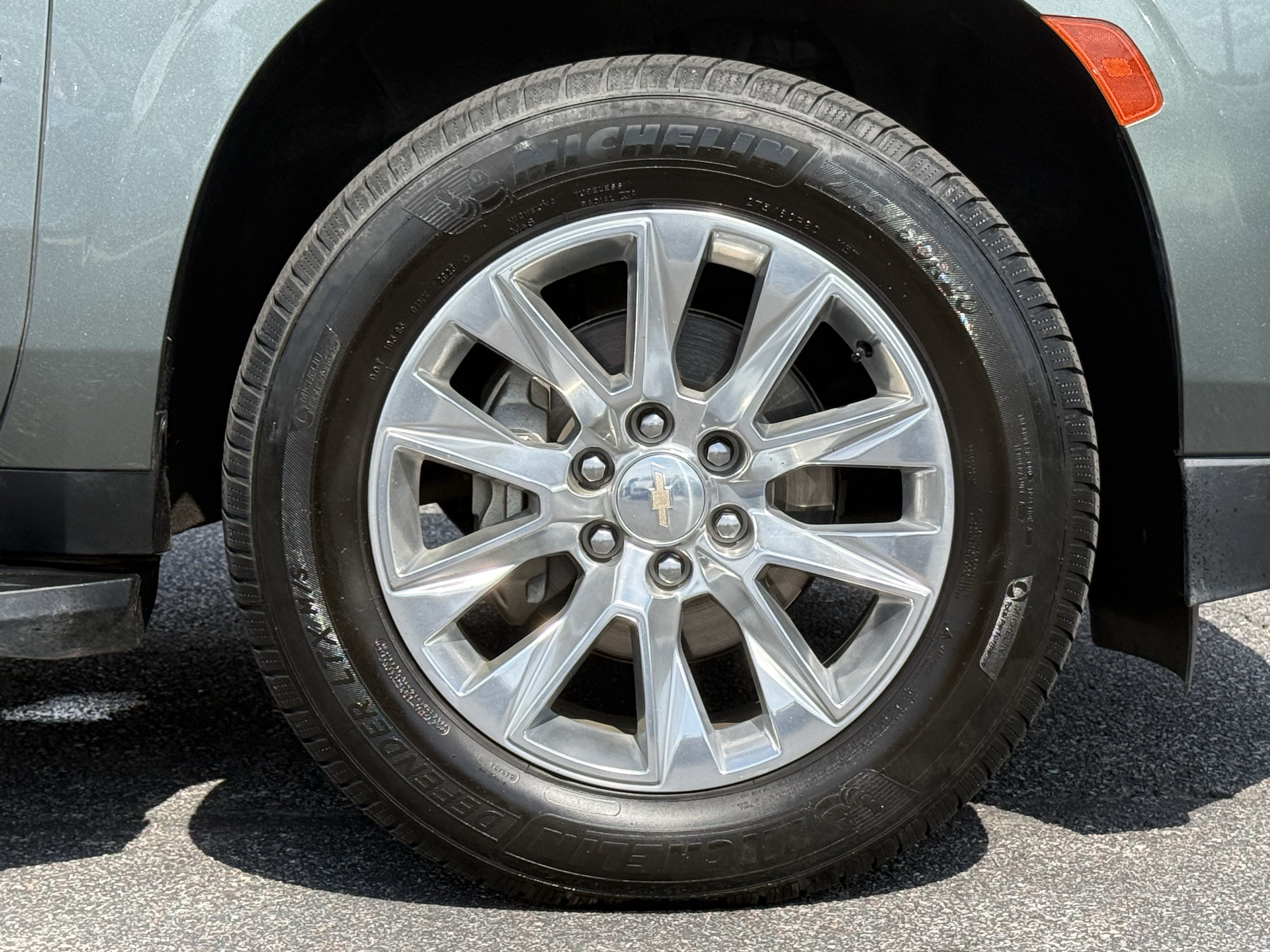 Used 2023 Chevrolet Tahoe Premier RWD image 14