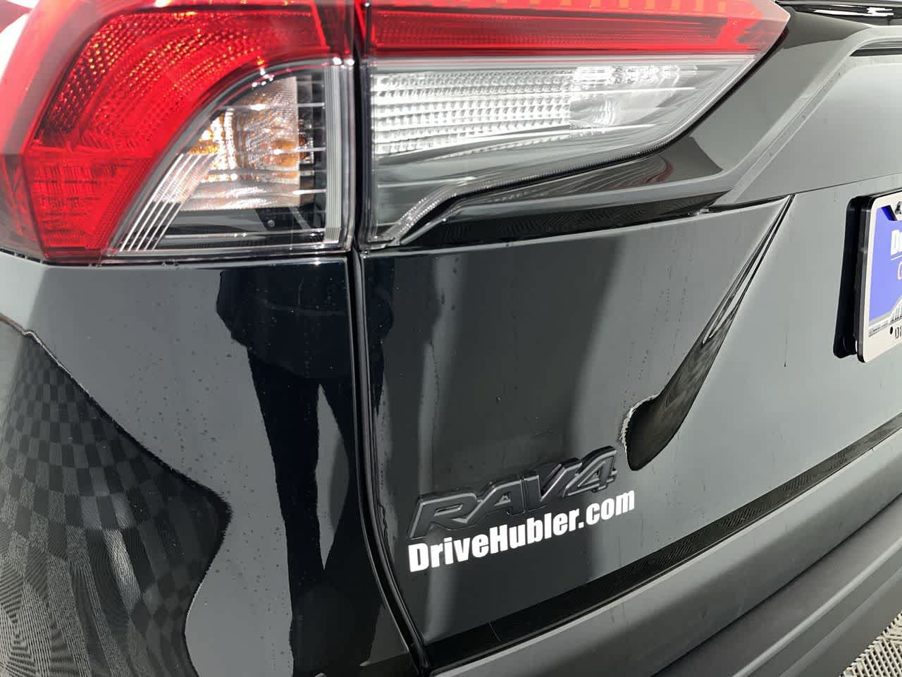 Used 2023 Toyota RAV4 XLE Premium AWD/4WD image 11
