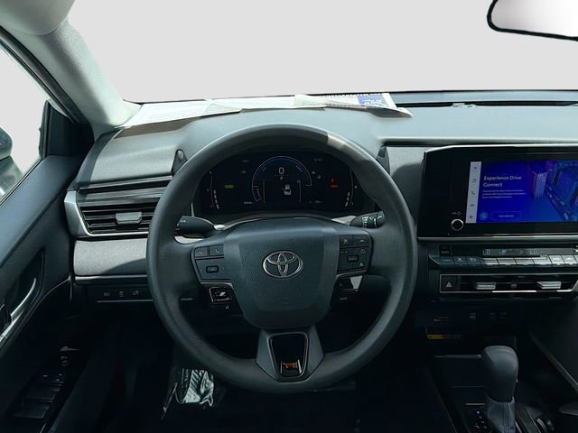 Used 2025 Toyota Camry LE FWD image 20