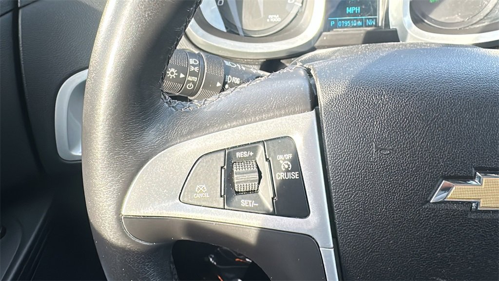 Used 2016 Chevrolet Equinox LTZ w/ Enhanced Convenience Package image 17