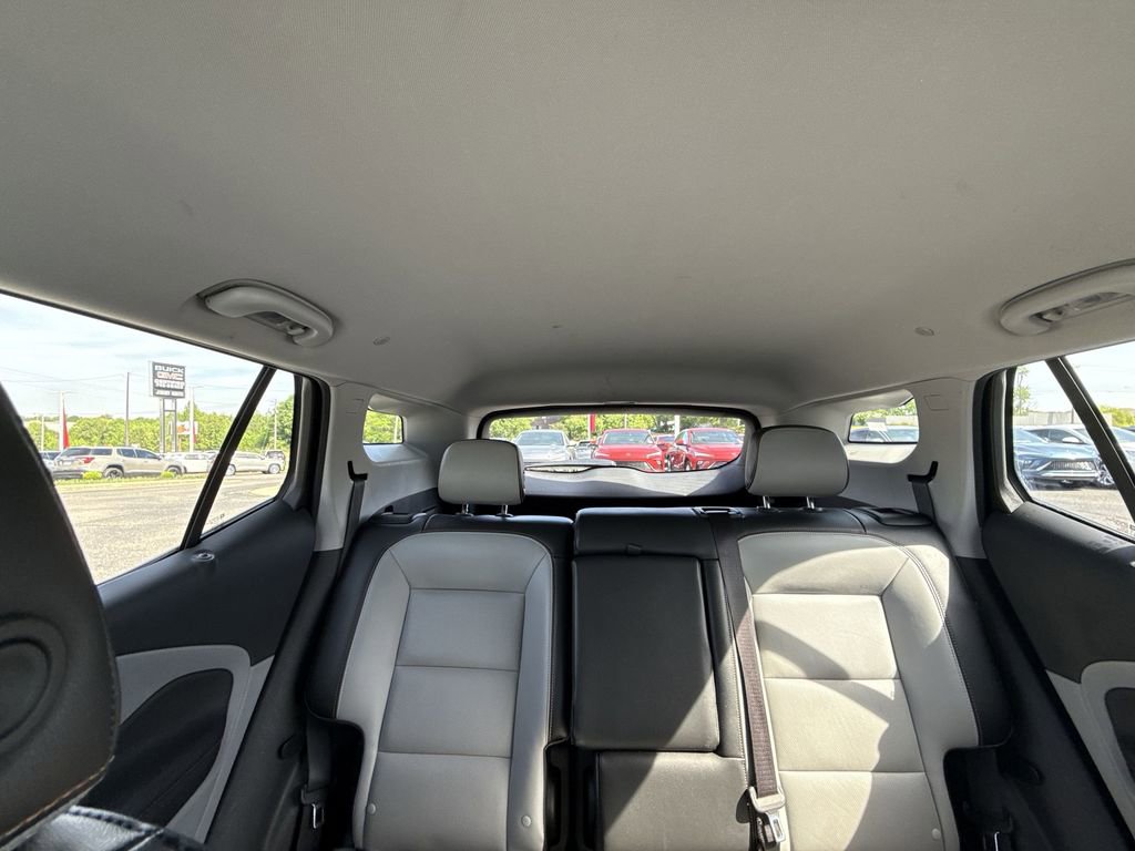Used 2019 GMC Terrain SLT FWD image 28