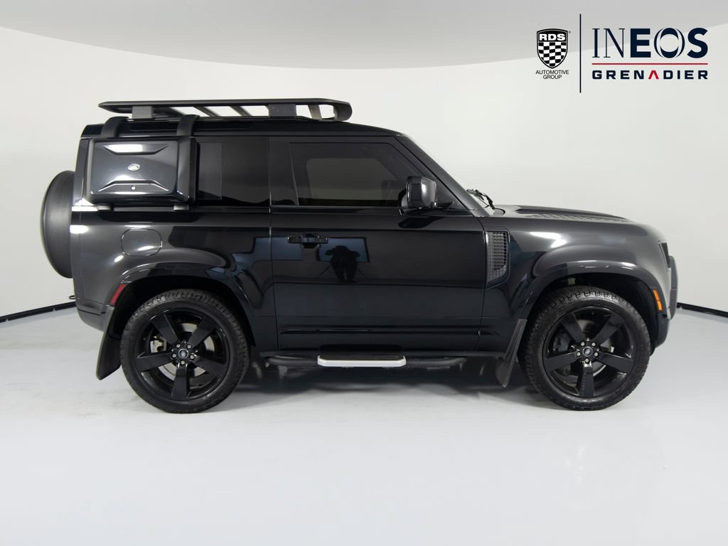 Used 2024 Land Rover Defender 90 X-Dynamic SE AWD/4WD image 4