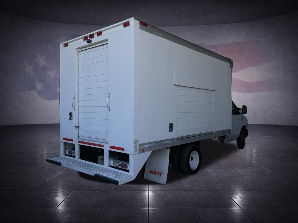 Used 2013 Ford E-450 and Econoline 450 Super Duty w/ PWR Locks & Windows Group RWD image 5