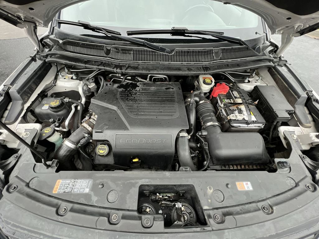 Used 2016 Ford Explorer Sport image 30