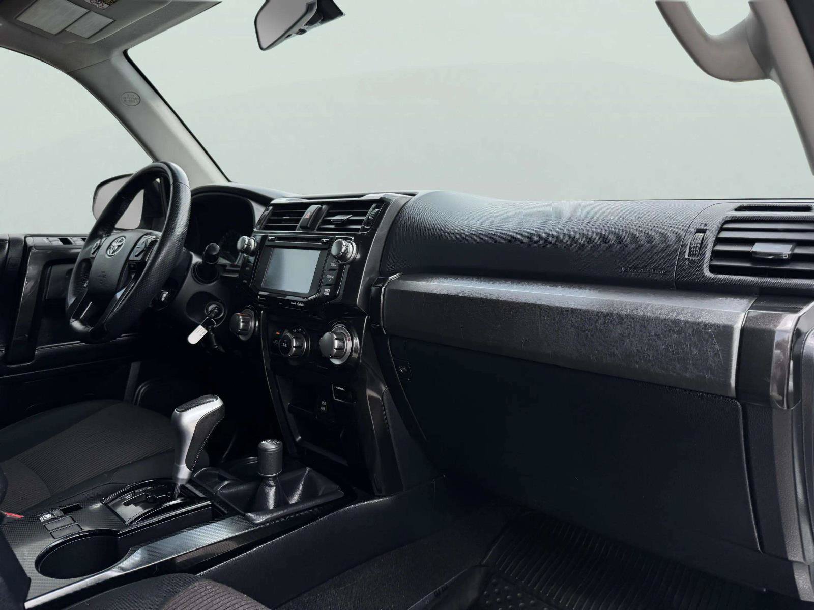Used 2019 Toyota 4Runner TRD Off-Road AWD/4WD image 59