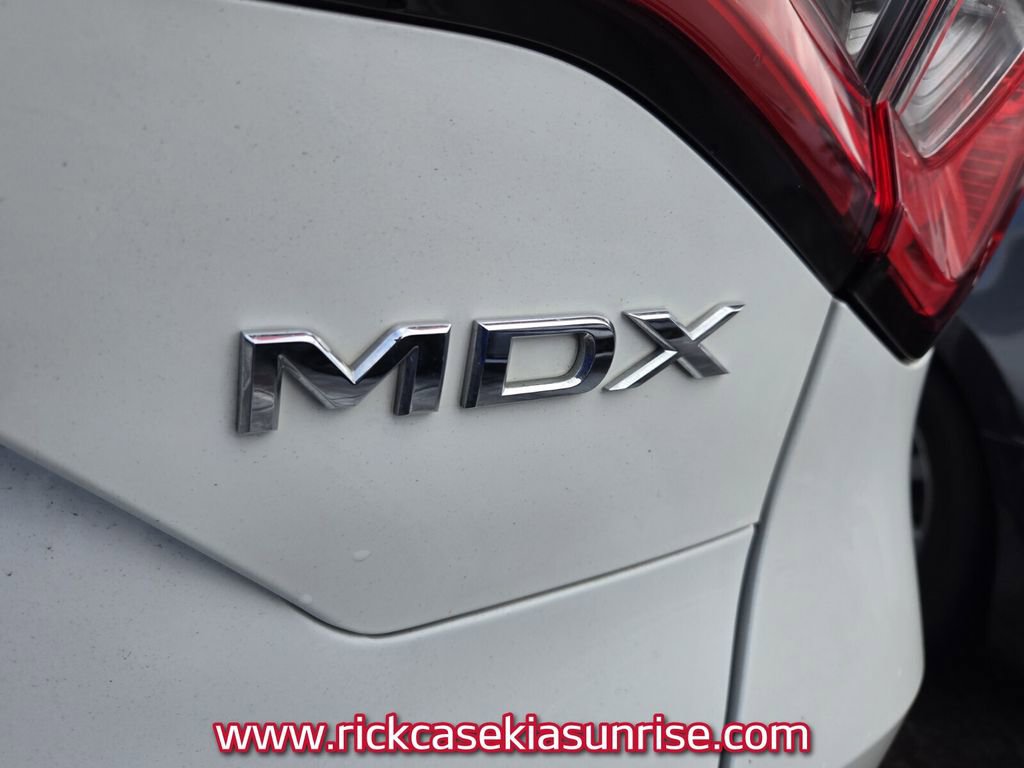 Used 2022 Acura MDX SH-AWD w/ Technology Package image 8