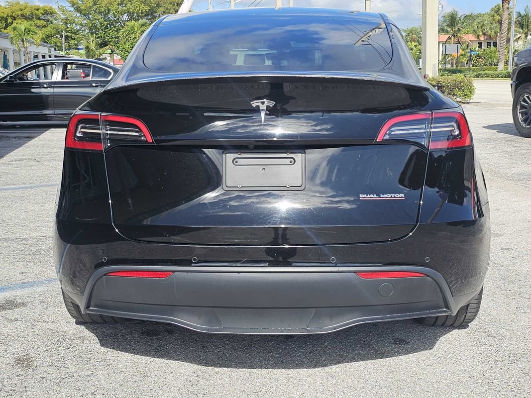 Used 2021 Tesla Model Y Performance image 15