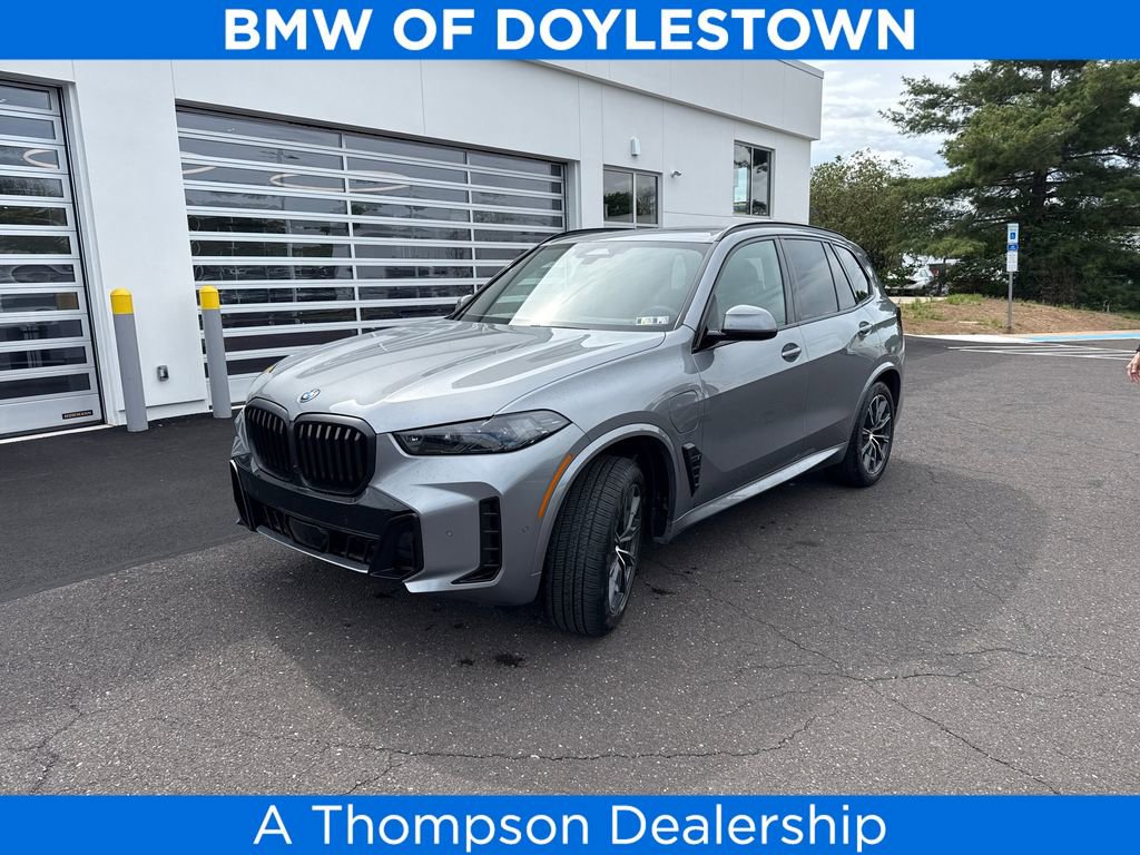Certified 2024 BMW X5 xDrive50e w/ Executive Package AWD/4WD image 1
